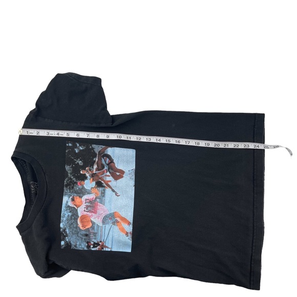 White Men Can’t Jump Graphic Wrap Around Tee Shirt Size Small - Picture 9 of 10